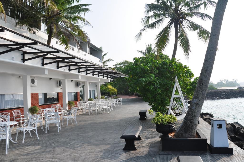 Goviyapana Beach Hotel Ahangama Exterior photo